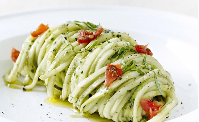 Pasta al pesto